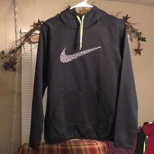 Nike thermal hoodie